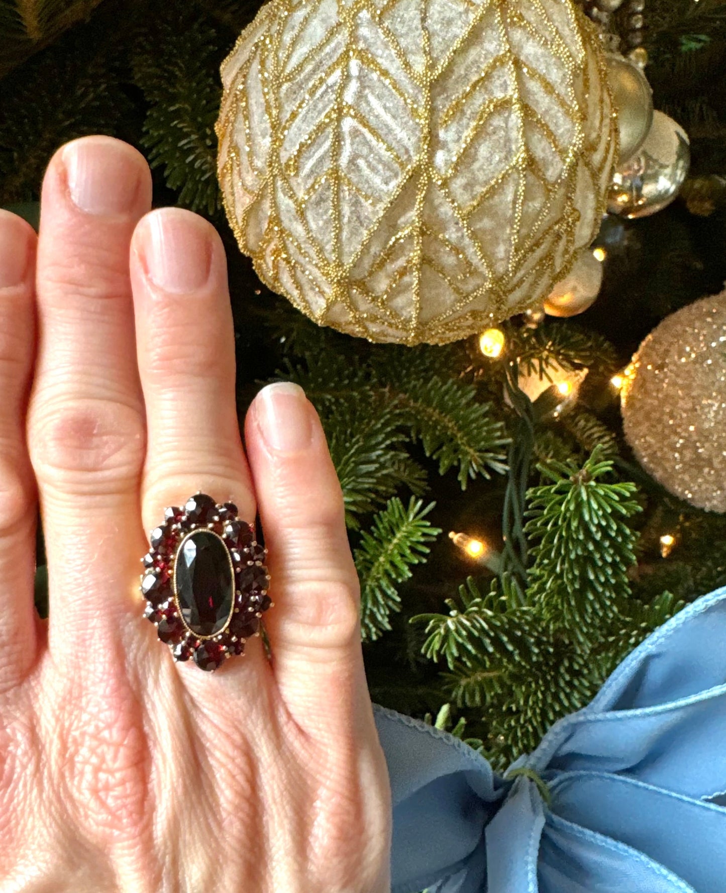 Vintage 10K Gold Garnet Cocktail Ring