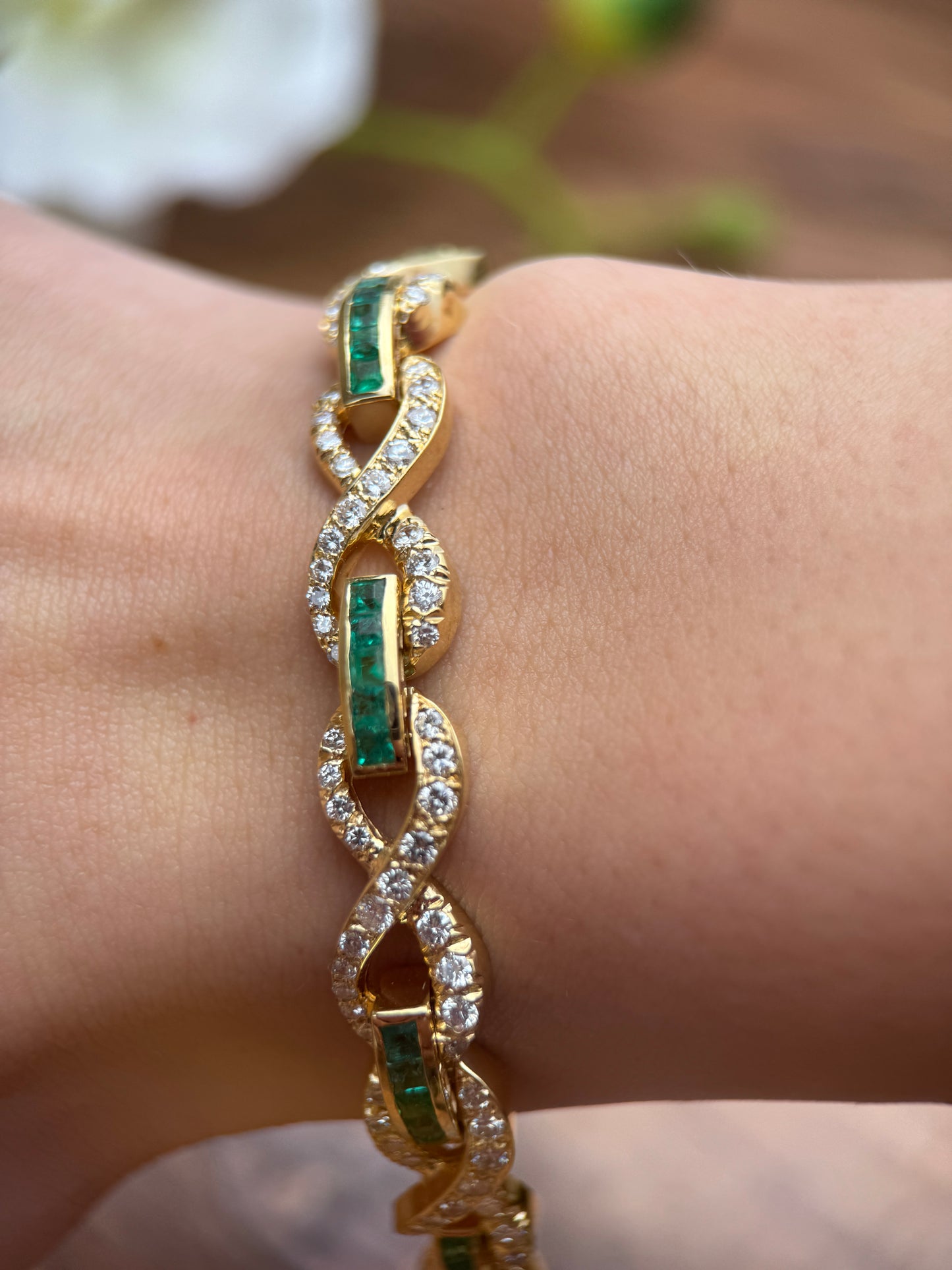Antique 1.05 CT Emerald and 2.20 CT Diamond Bracelet