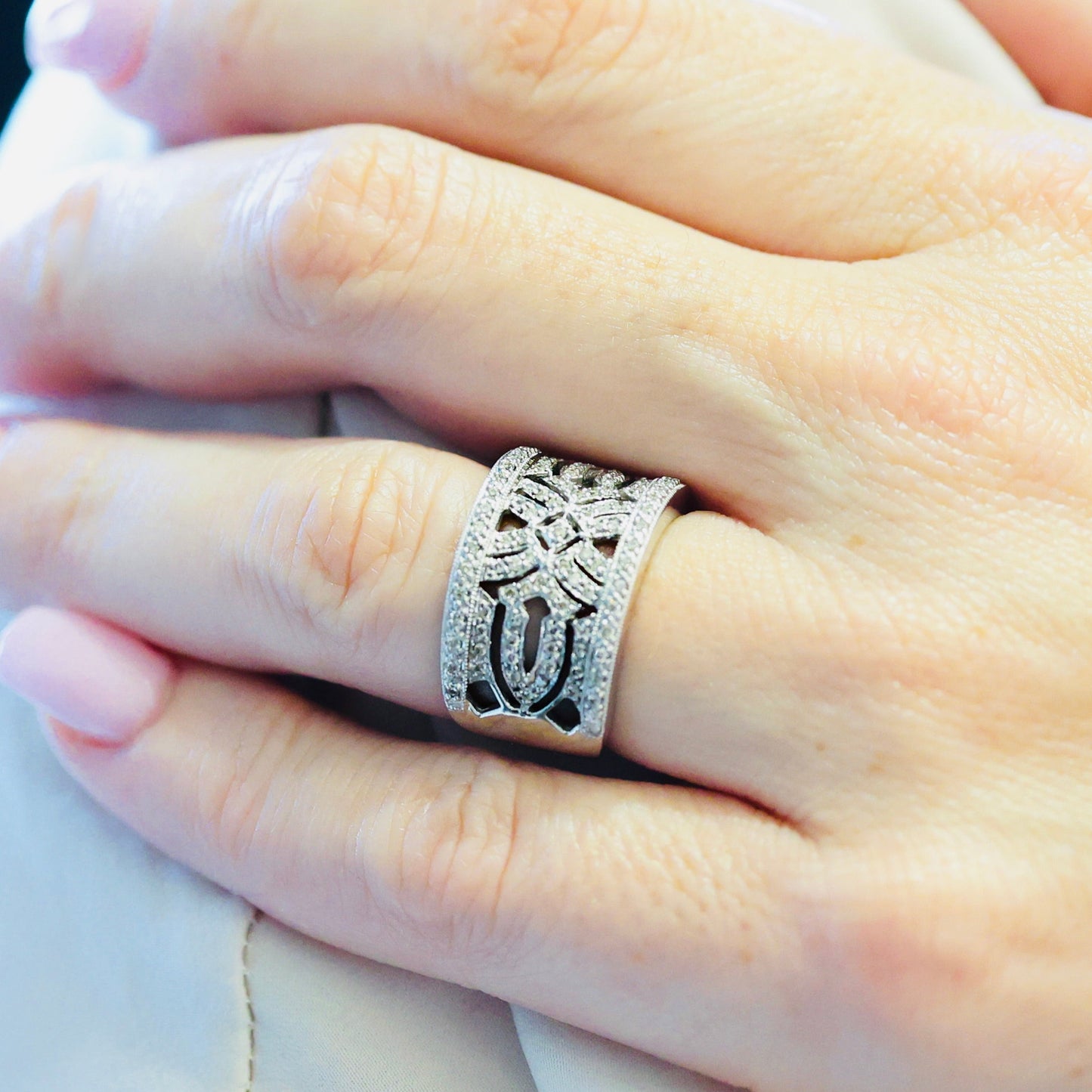 14K Diamond Band