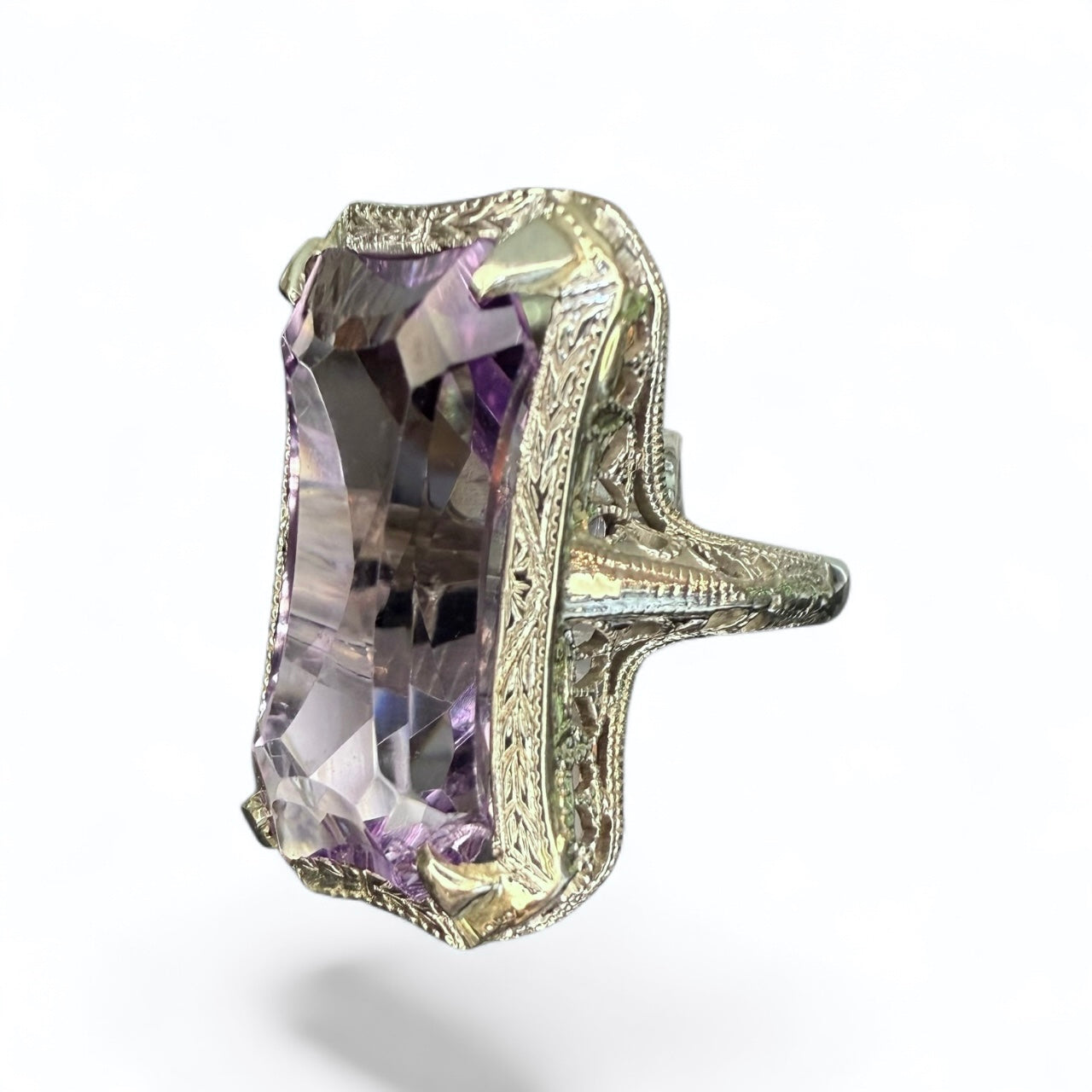 14K Gold Amethyst Filigree Antique Cocktail Ring