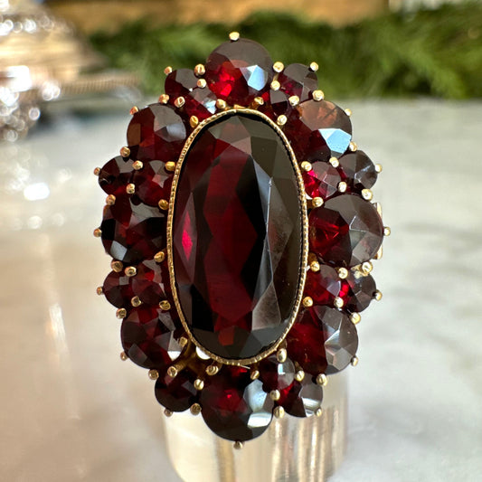 Vintage 10K Gold Garnet Cocktail Ring