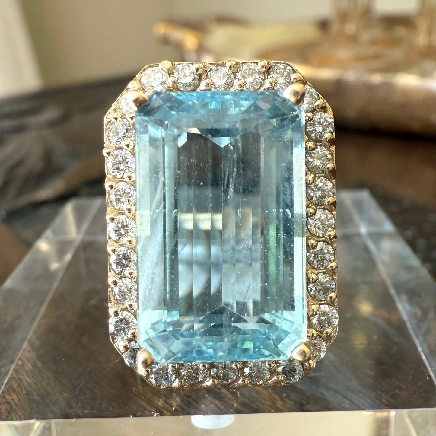 14K 10.43 CT Aquamarine and Diamond Ring