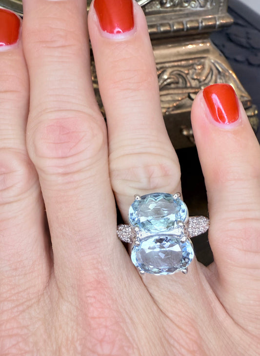 18K White Gold 6.85 CT Aquamarine and Diamond Ring