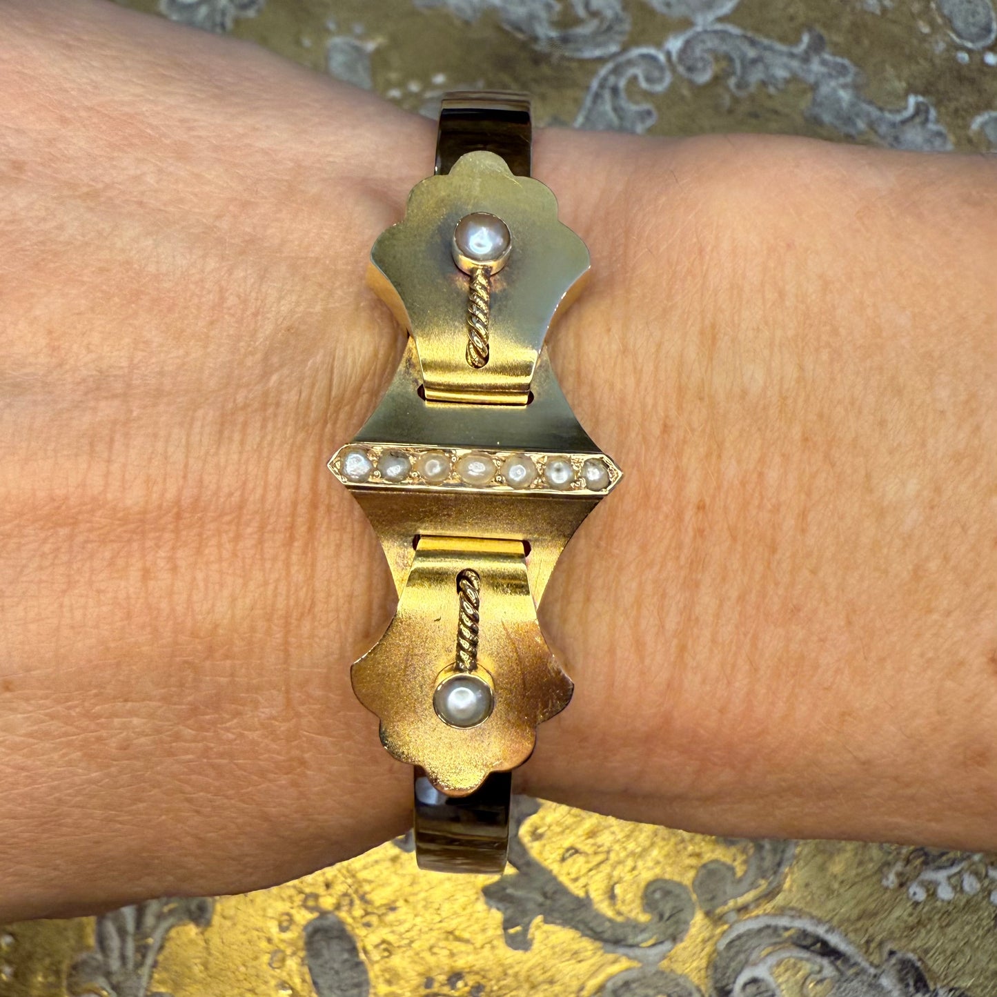 Vintage 14K Yellow Gold and Pearl Bangle