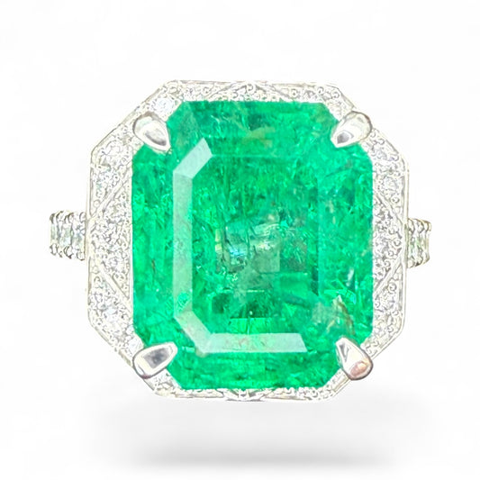 Platinum 6.55 CT Colombian Emerald and .68 CTW Diamond Ring- With GIA Cert