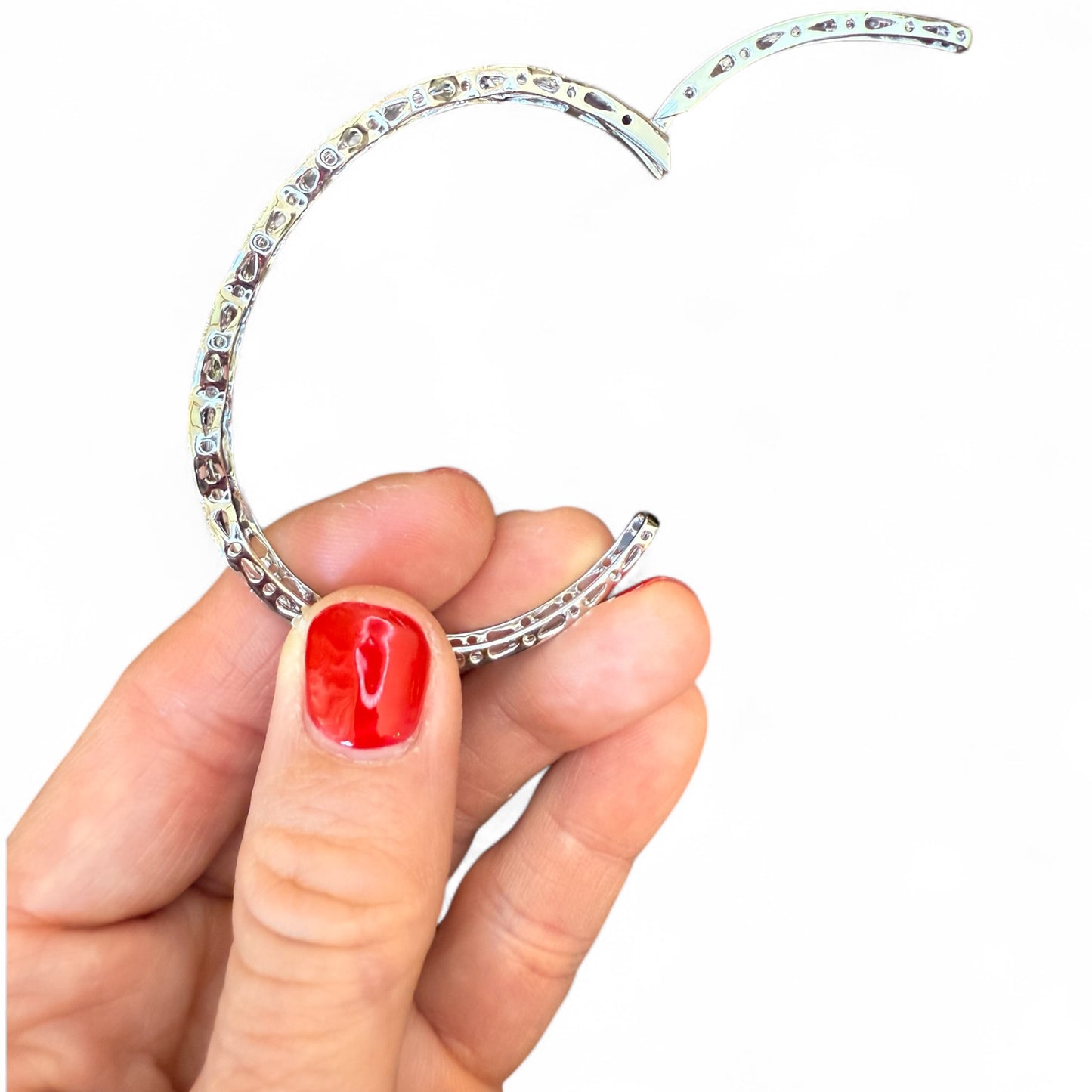 18K White Gold 1 CTW Diamond Bangle