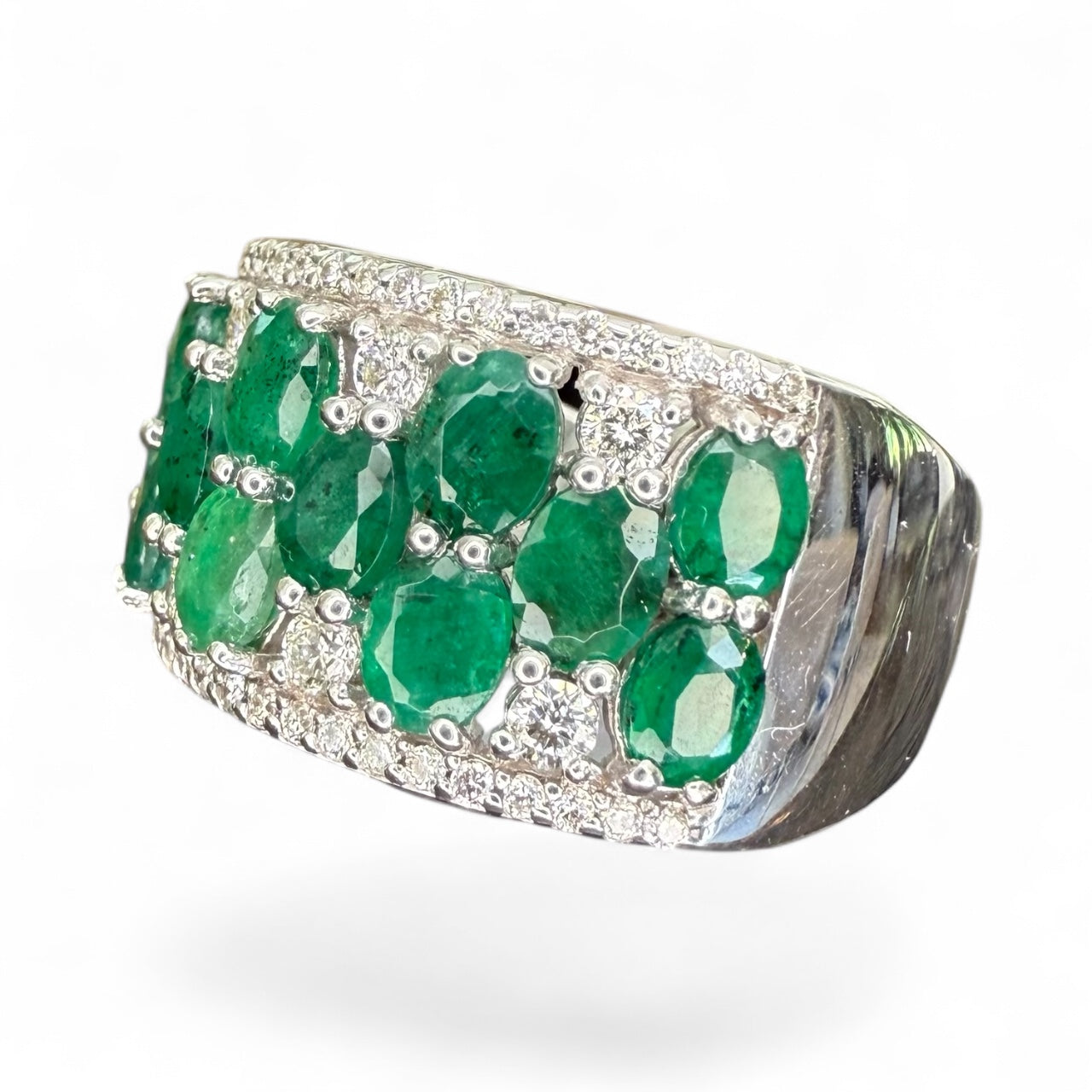 14k Effy 2.66 CTW Emerald and .4 CTW Diamond Band