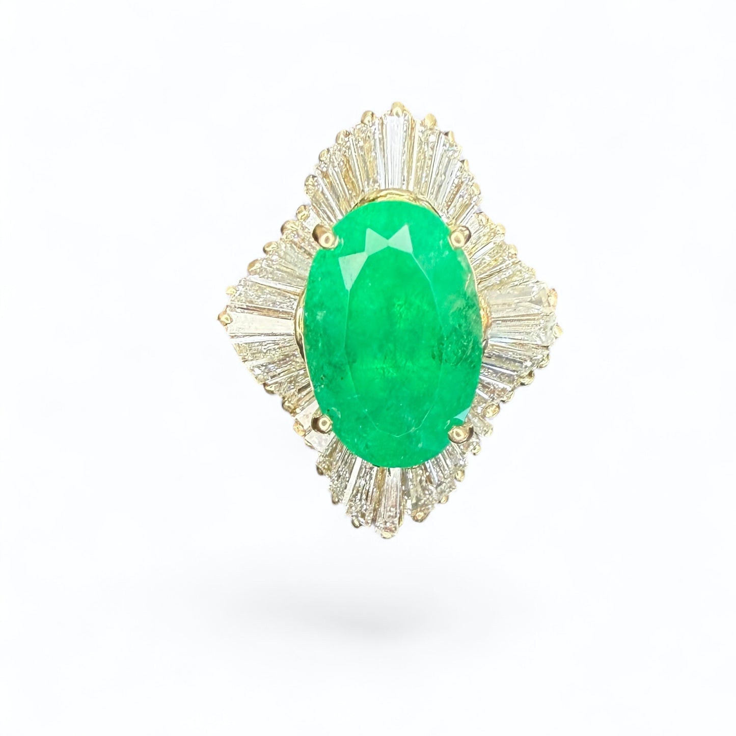 14k 4.52 CT Colombian Emerald and 1.80 CTW Diamond Ring- GIA Appraisal Included