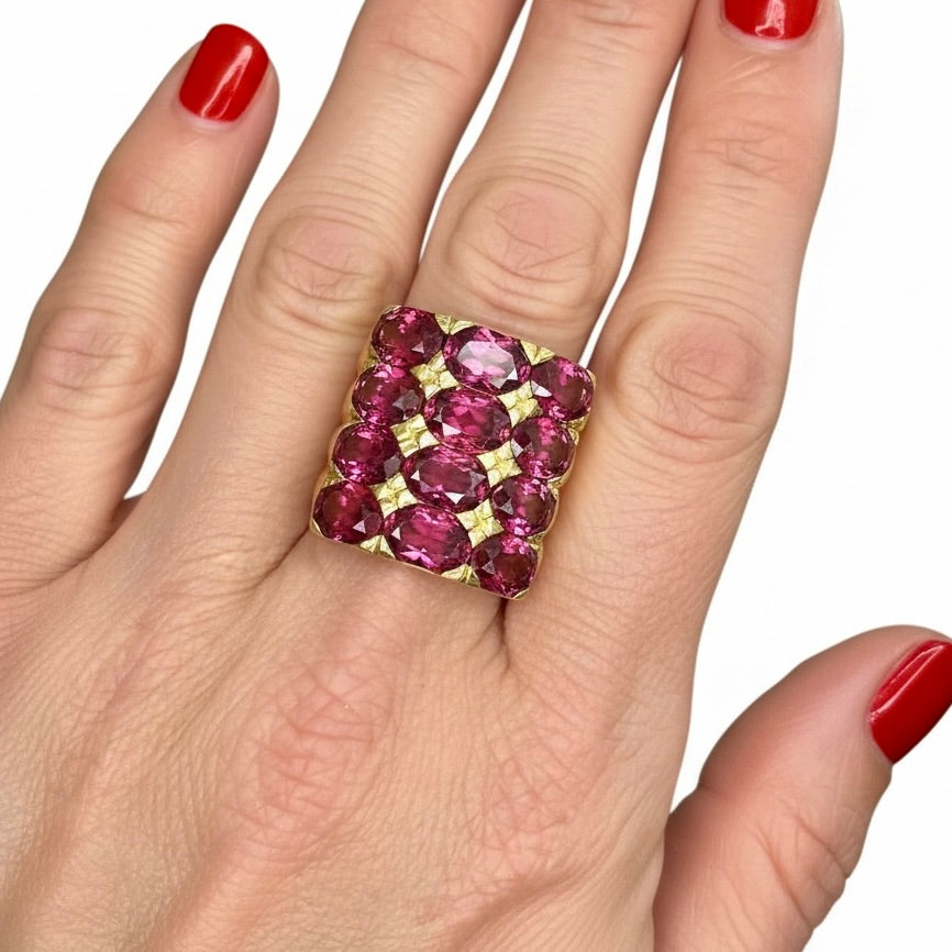 14k 10.13 CTW Garnet Ring-Includes GIA Appraisal
