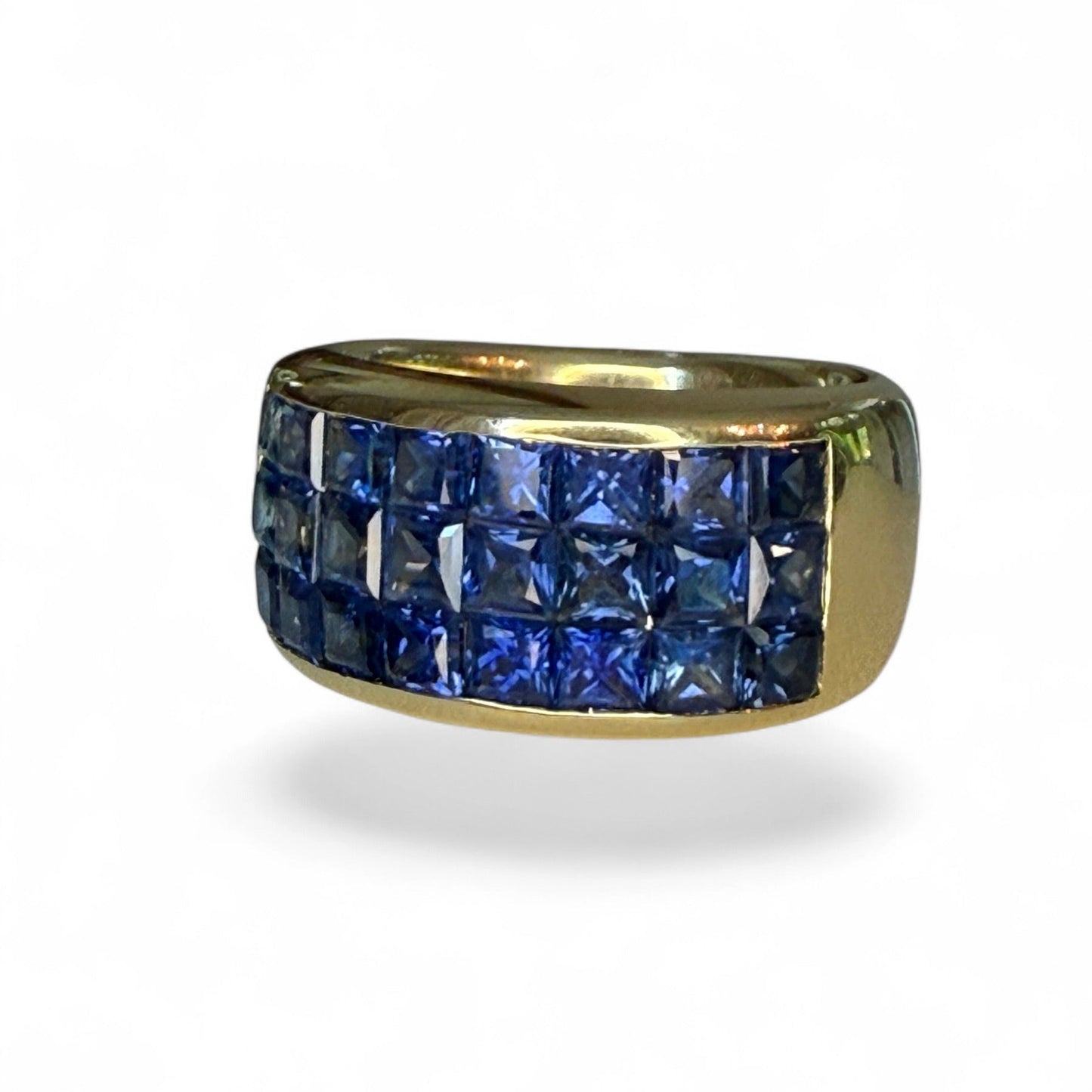 18k 2.50 CTW Sapphire Band